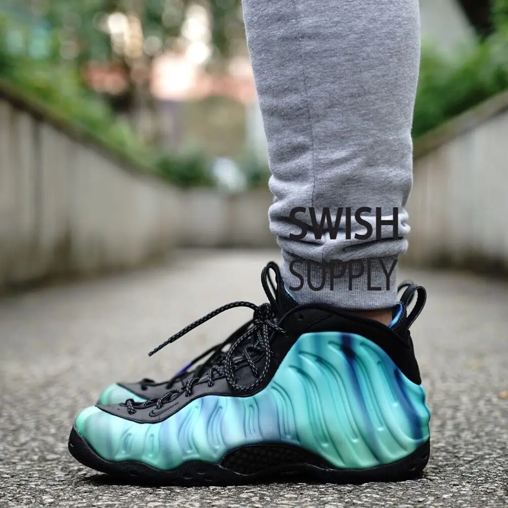 Nike Air Foamposite One Northern Lights 01