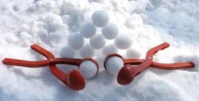 sno-baller-snow-ball-maker-